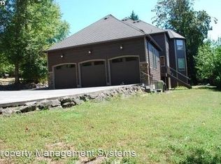 12180 NW Sunningdale Dr, Portland, OR