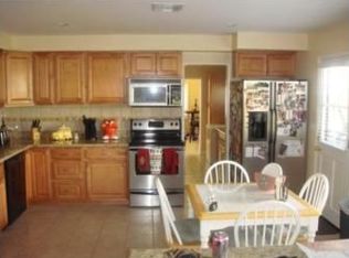 543 Crestview Dr, Glendora, CA 91741