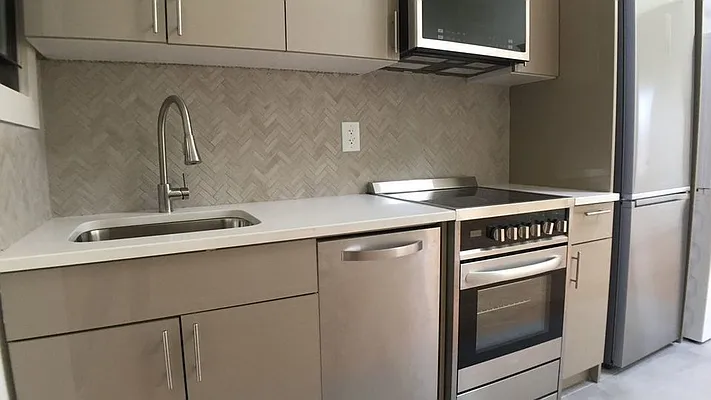 Rented by Nooklyn NYC LLC | media 24