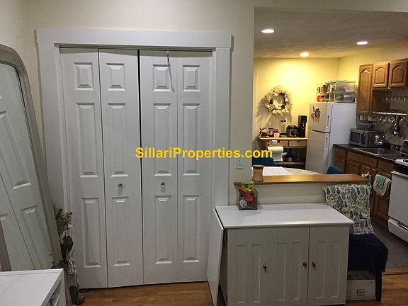 2nd image of 292 Highland Ave #2