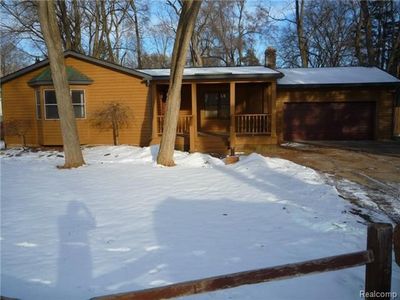 8673 Rushview Dr, Pinckney, MI, 48169