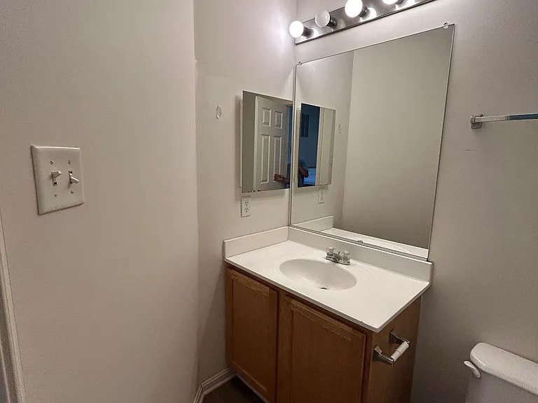 529 Ellison Ct — Photo 24