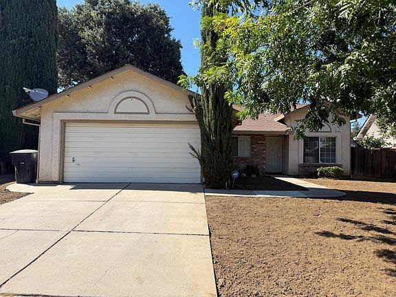 2nd image of 545 Westfield Pl
