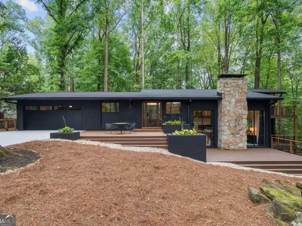 3368 Regalwoods Dr, Atlanta, GA 30340