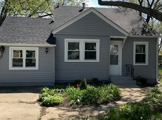 922 S Cedar Rd, New Lenox, IL 60451