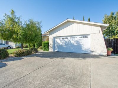 1055 Woodridge Dr, Vacaville, CA, 95687