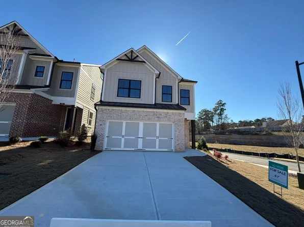 943 Crestmanor Dr, Marietta, GA 30008