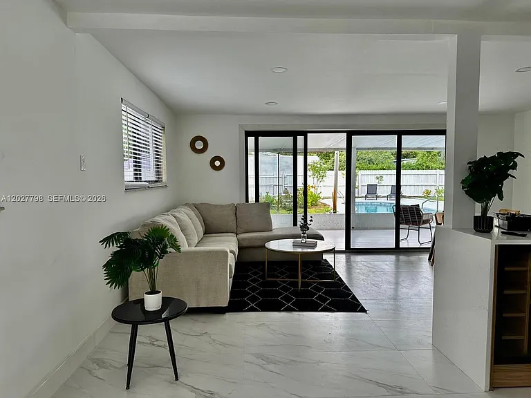 415 NW 133rd St — Photo 40