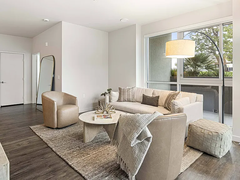 Volar Apartments — Photo 7