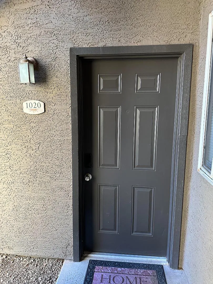 2929 W Yorkshire Dr - Yorkshire 1020 — Photo 3