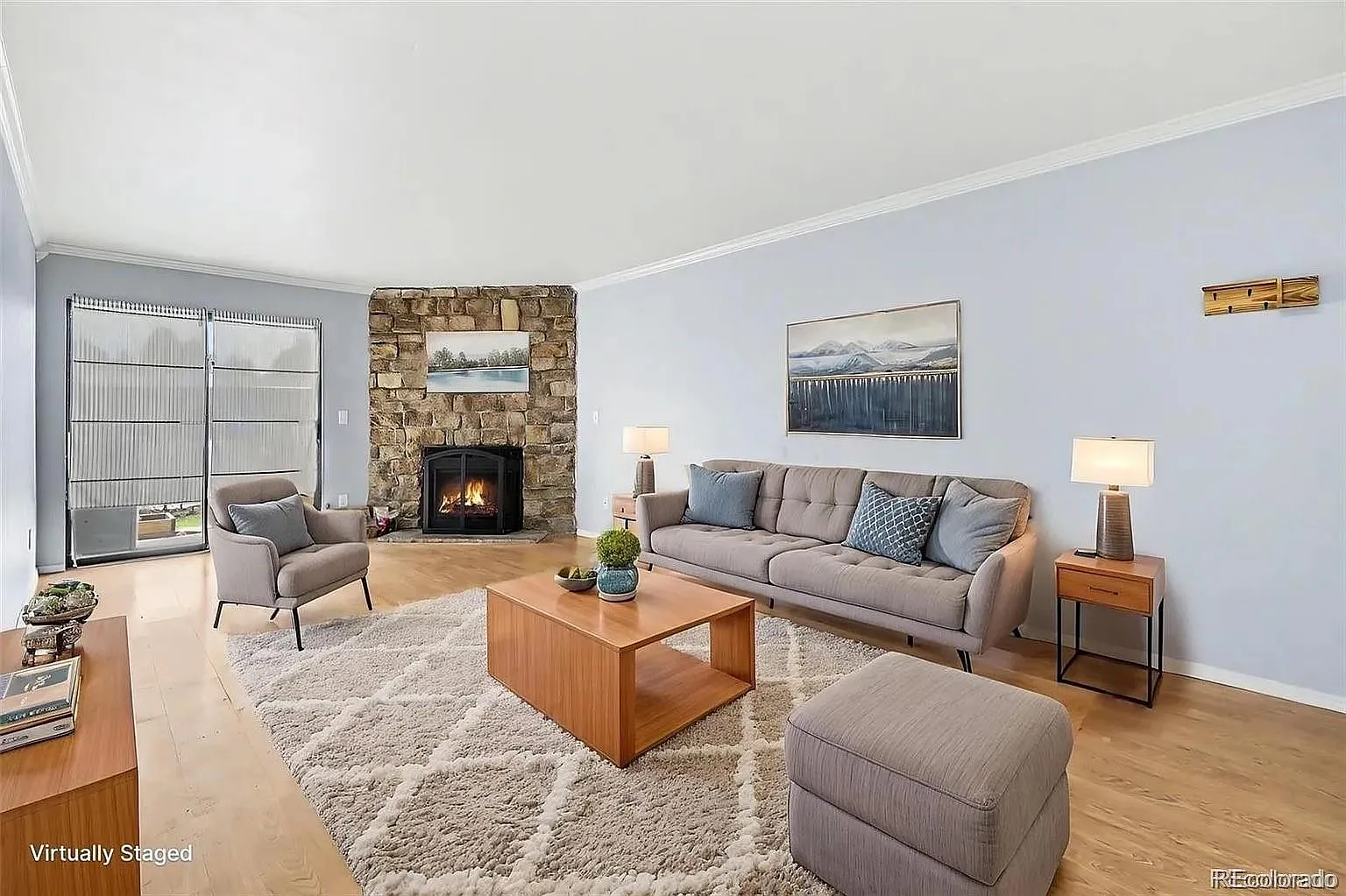 2 bed, 2.0 bath, 1022 sqft, $2,100 — Photo 4