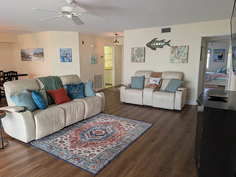 130 Breakers Ct #2210 — Photo 14