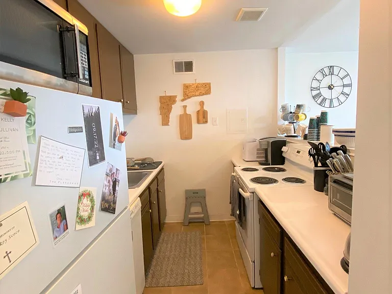 1105 Massachusetts Ave #11H — Photo 3