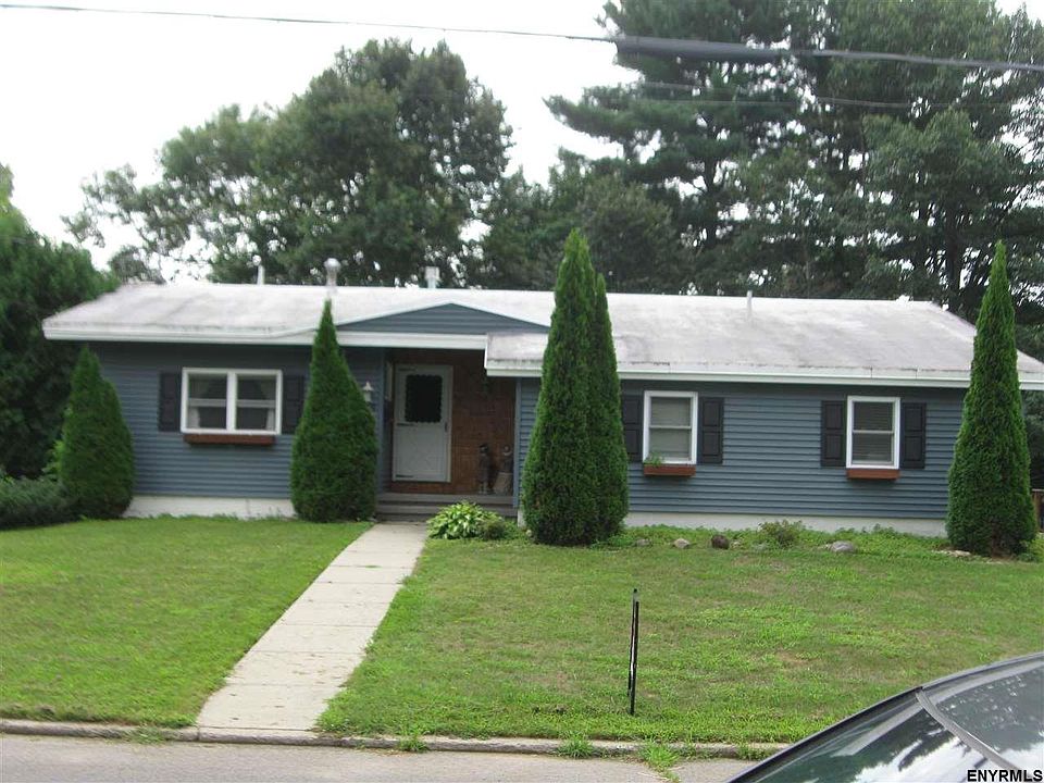 1st image of 30 Haviland Ave
