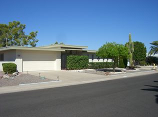 9516 W Glen Oaks Cir, Sun City, AZ 85351