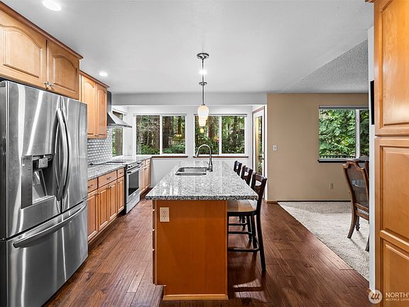 3rd image of 5418 142nd Street NW