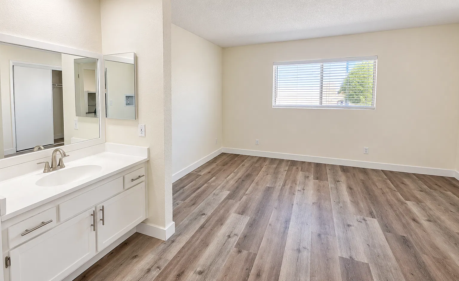 1 bed, 520 sqft, $1,695 — Photo 3