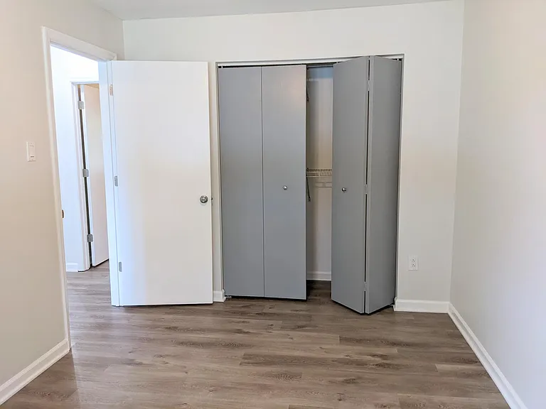 2nd bedroom (Looking from window)