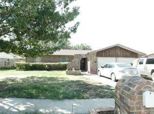 1002 Wembley Rd, Arlington, TX 76014
