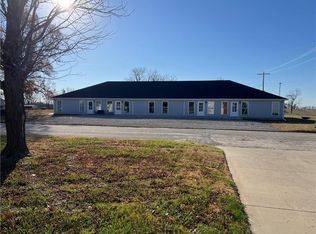 525 W Jones St, Troy, KS 66087