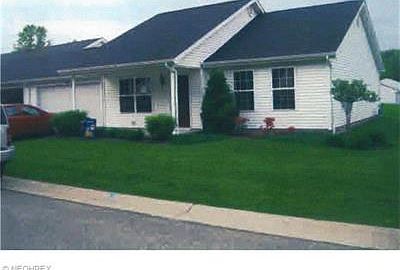 1st image of 275 Nantucket Dr
