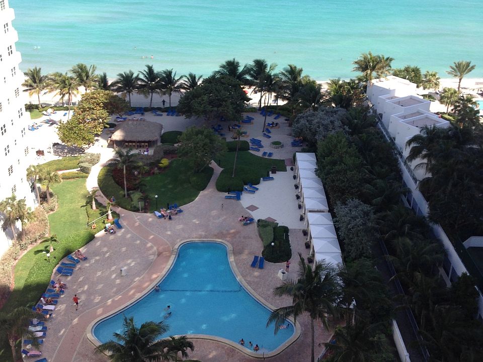 1st image of 3001 S Ocean Dr APT 433