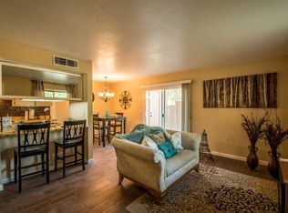 10215 N 8th St #B, Phoenix, AZ 85020