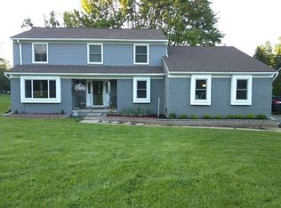 2244 W Avon Rd, Rochester Hills, MI 48309