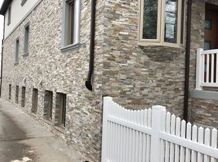 5359 61st St, Maspeth, NY 11378