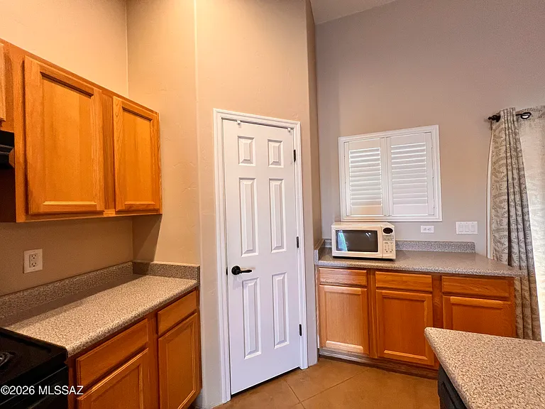3110 North Ave — Photo 11