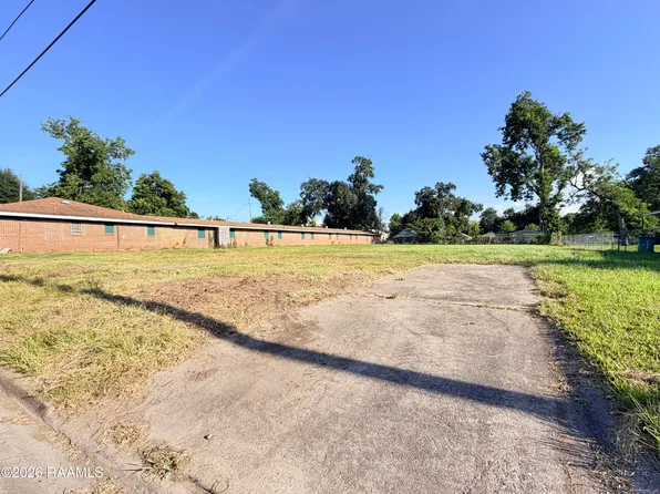 624 E Madison St, Opelousas, LA 70570
