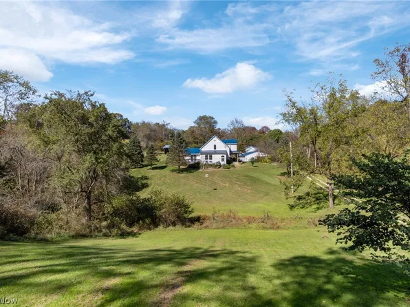 6031 Raindrop Rd, Amsterdam, OH 43903
