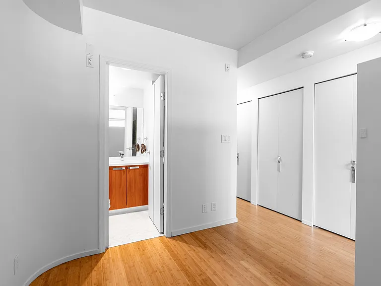 1478 Hastings St W #507 — Photo 7