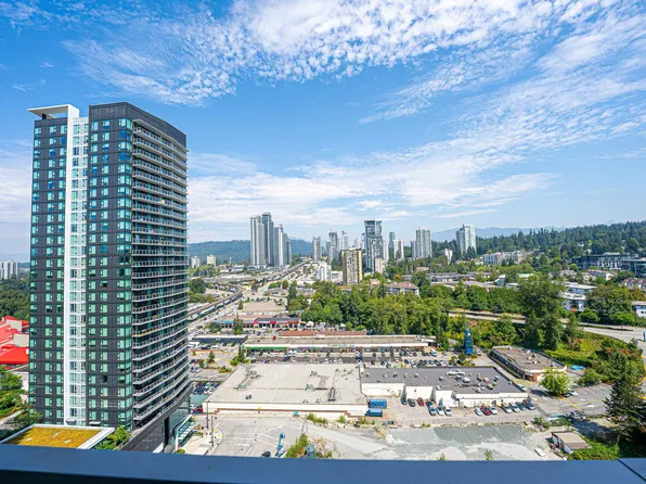 311 Alderson Ave #1904, Coquitlam, BC V3K 1W2