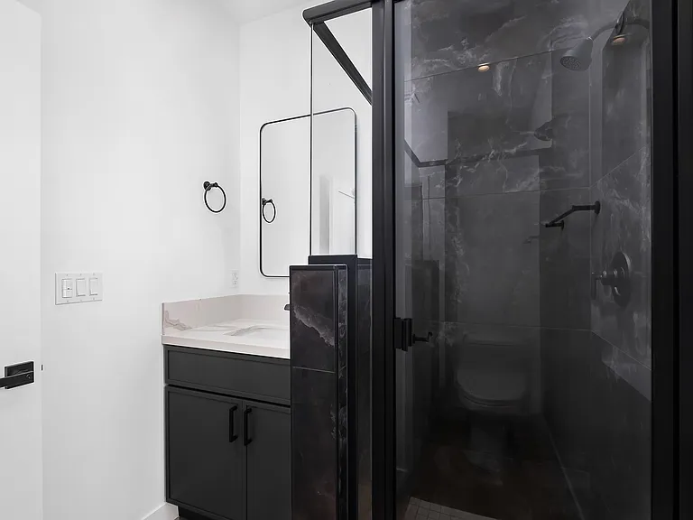 5049 Art St — Photo 19