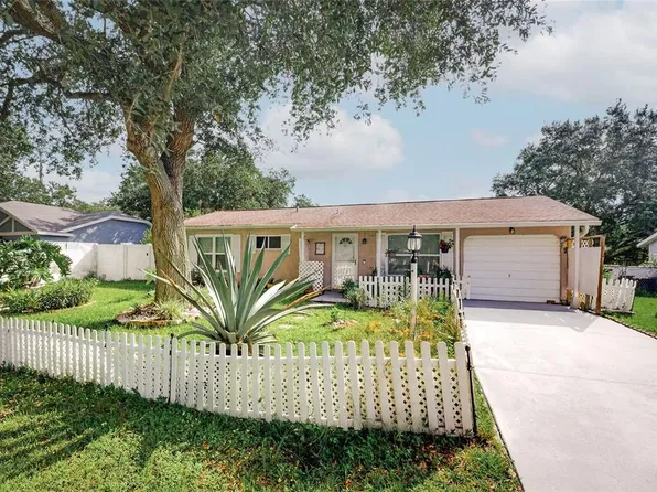 35 HICKORY TRACK WAY, OCALA, FL 34472