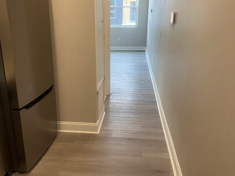 1822 Ridge Ave #5B — Photo 4