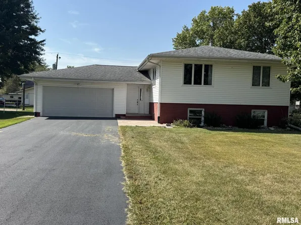 506 S State St, Annawan, IL 61234