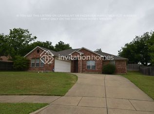515 Hidden Meadow Ct, Desoto, TX 75115