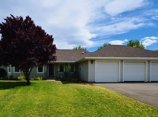 2455 Fairway Dr, Malaga, WA 98828