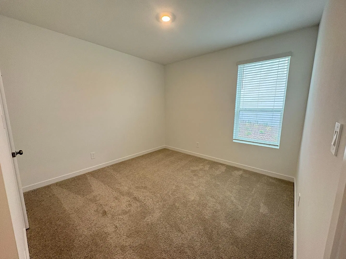 2716 Mercy Cir — Photo 3