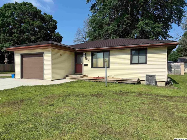 728 S Harrison Ave, Mason City, IA 50401
