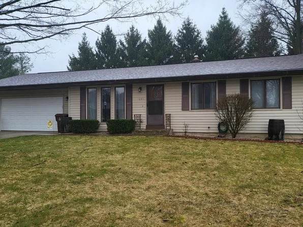 1046 Rose St, Marshall, MI 49068