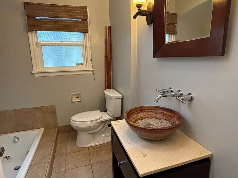 1114 Castro Way — Photo 7
