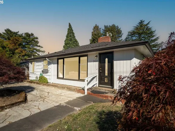 8445 SW Hunziker Rd, Tigard, OR 97223