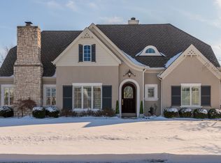 5 Strawberry Rd, Bloomington, IL 61704