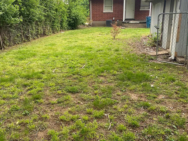 4401 Champions Trace Ln — Photo 4