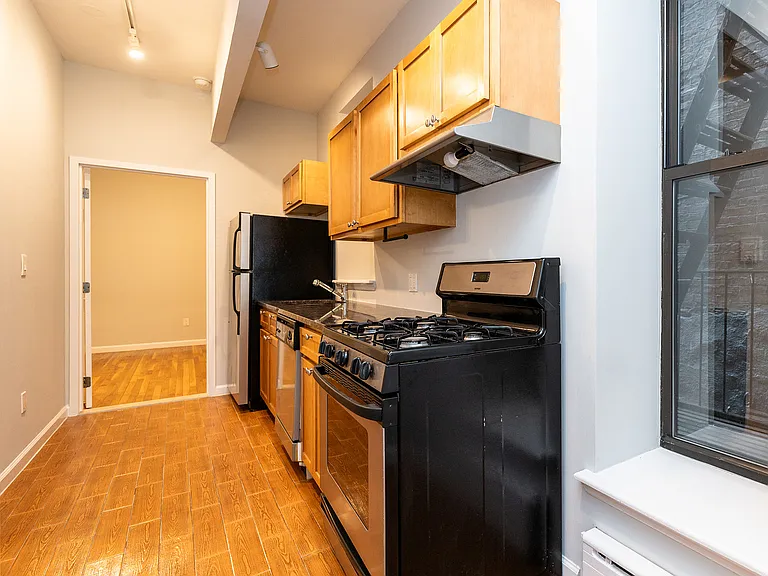 56 W 105th St #1A — Photo 7