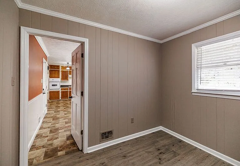 1110 Maple Cir — Photo 13