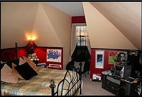 2nd image of 1004 London Ct